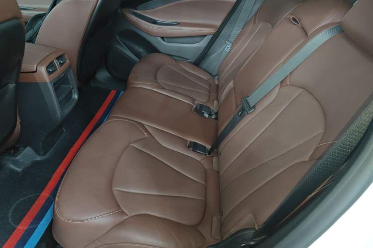 Used Buick Envision 2021 532T Two-Wheel-Drive Luxury Version