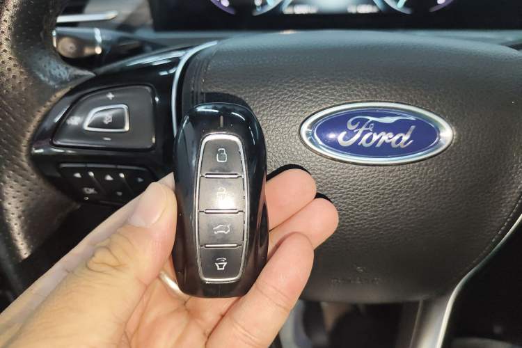 Used Ford Equator 2021 EcoBoost 225 Platinum Edition 6-seater
