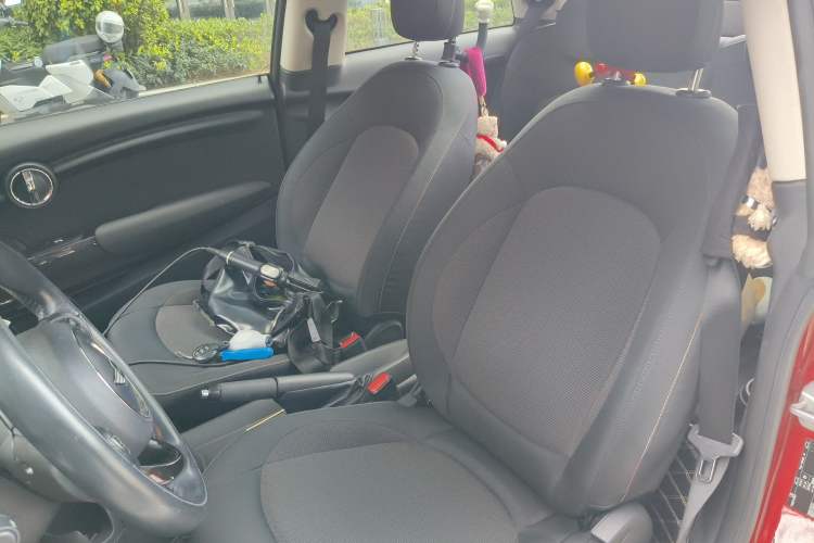 Used MINI 2014 1.2T ONE+ Left Front Seat