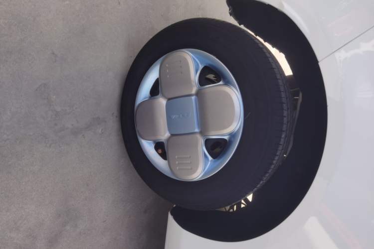 Used Geely Galaxy Panda 2023 Panda Mini 120km Asian Games Edition