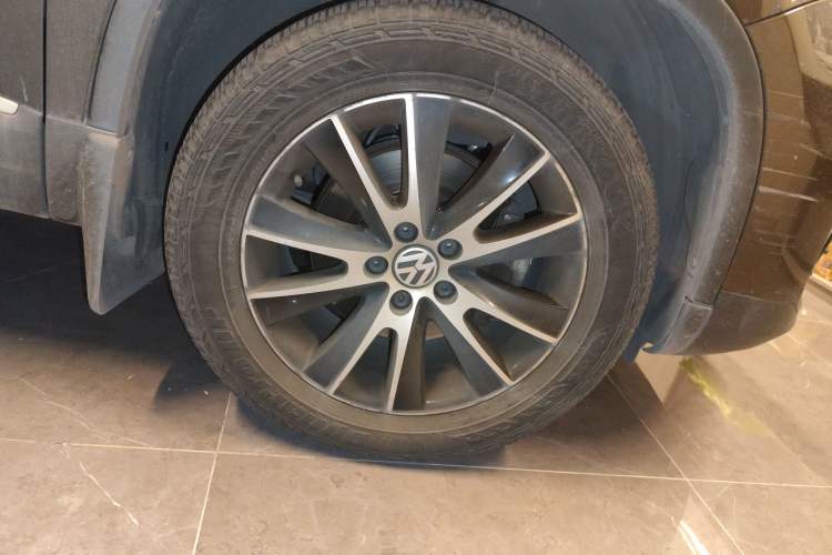 Used Volkswagen Tiguan 2015 1.8TSI Automatic Two-Wheel Drive Luxury Model
