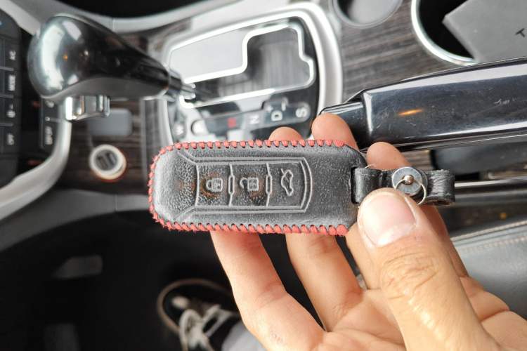 Used GAC Trumpchi GS5 Super 2015 2.0L Automatic Two-Wheel Drive Elite Edition Interior 1