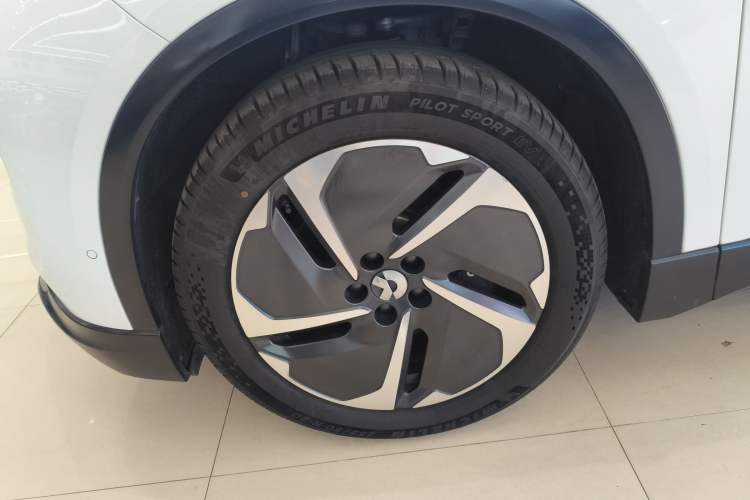 Used Nio ES6 2023 75 kWh
