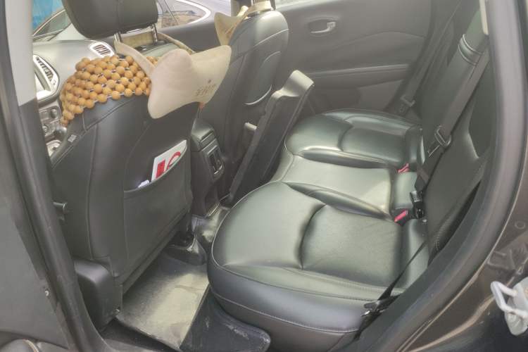 Used Jeep Compass 2017 200T Automatic Family Edition