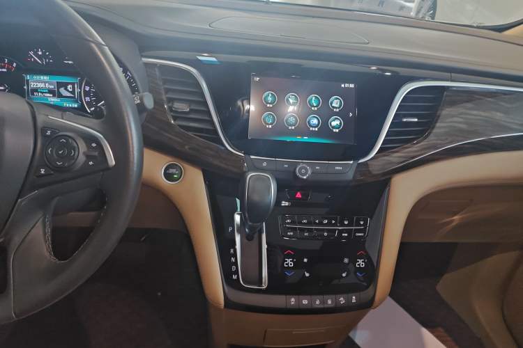 Used Buick GL8 2017 ES 28T Luxury Model China V Standard
