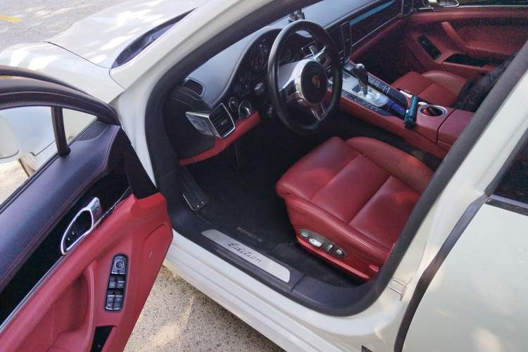 Used Porsche Panamera 2016 Panamera Edition 3.0T Driver Seat