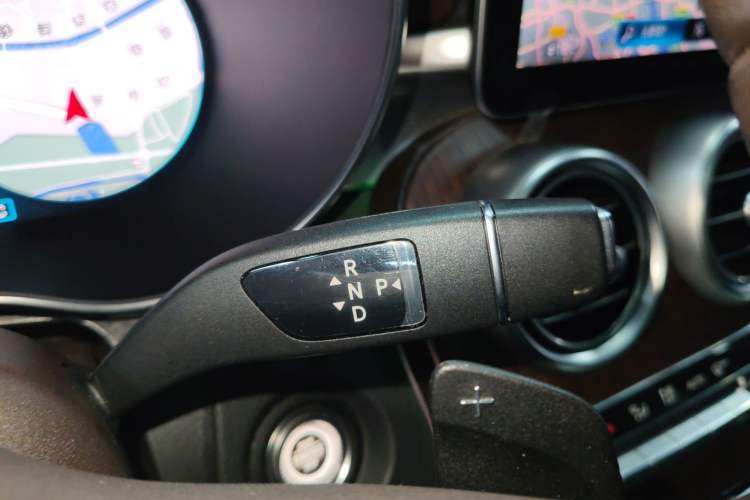 Used Mercedes-Benz GLC 2021 GLC 300 L 4MATIC Dynamic Model
