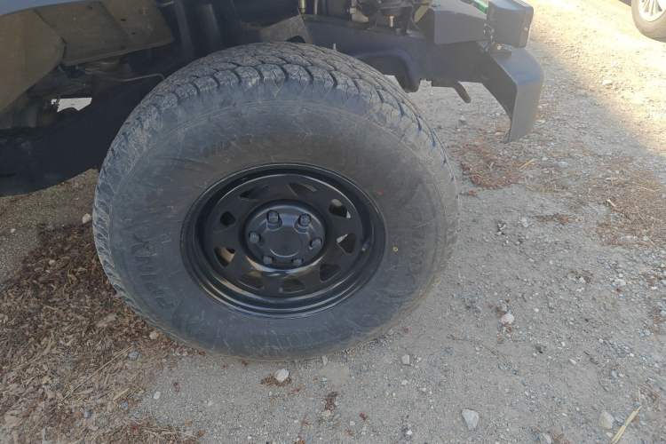 Used BAW 212 Classic 2023 Sniper 2.4T Manual Light-duty Model Right Front Wheel Hub