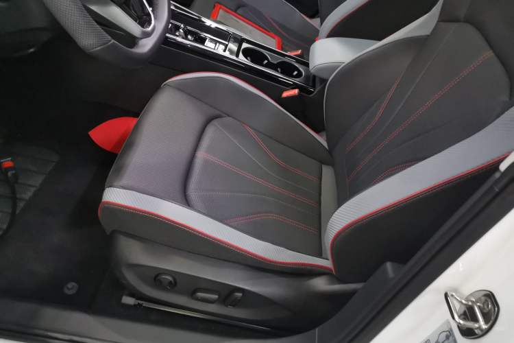 Used Volkswagen Lamando 2025 Lavida L 280TSI DSG Cool & Spicy Edition