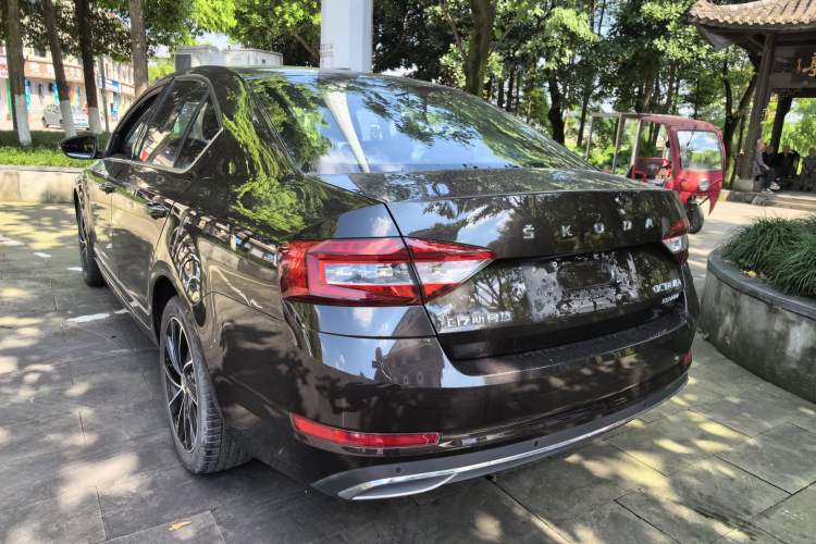 Used Skoda Octavia 2019 TSI280 DSG SmartDrive Luxury Edition China V Standard Rear Left 45 Deg