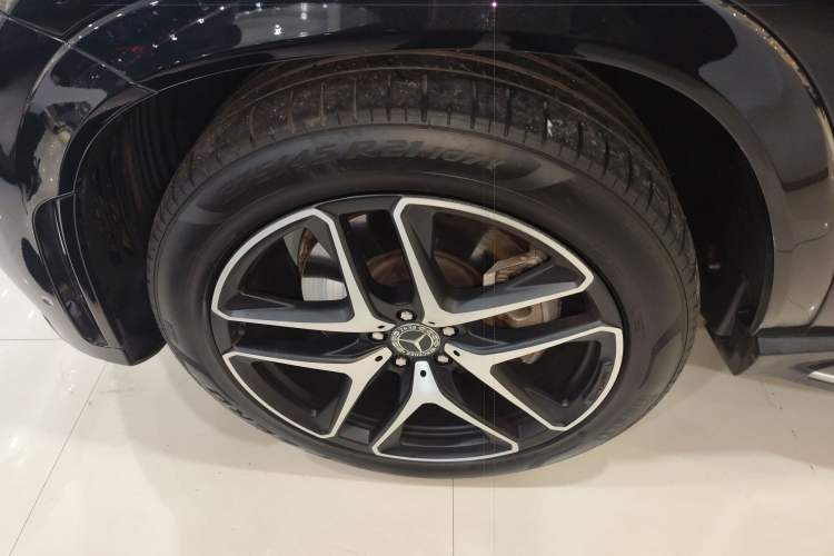 Used Mercedes-Benz GLE New Energy 2021 GLE 350 e 4MATIC Coupe SUV Left Front Wheel Hub