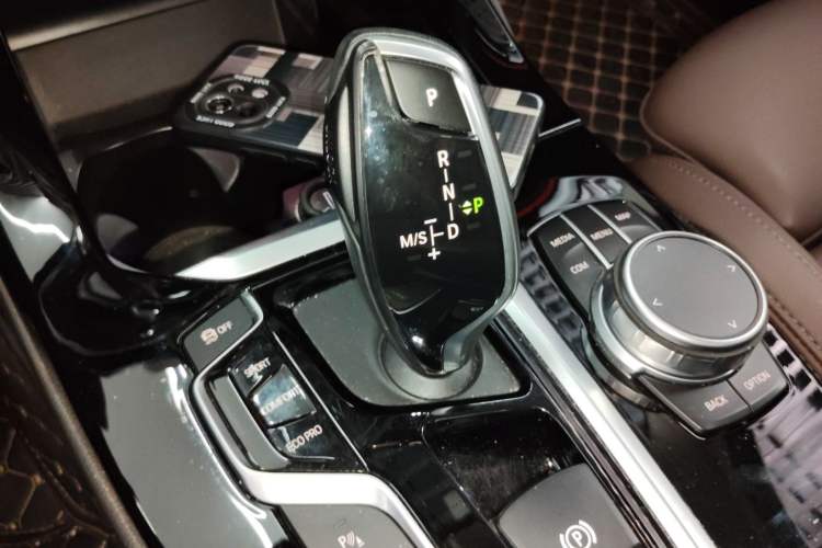 Used BMW X3 2021 xDrive25i Luxury Package Gear Lever