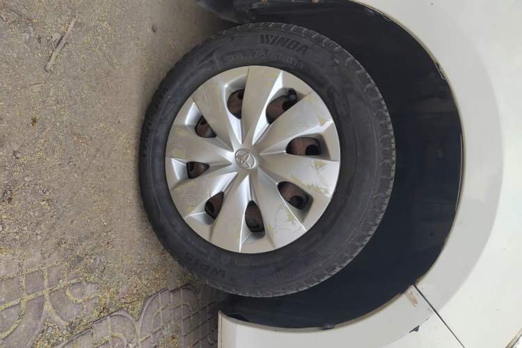Used Toyota Vios 2014 1.3L Manual Xiang Edition Right Front Wheel Hub