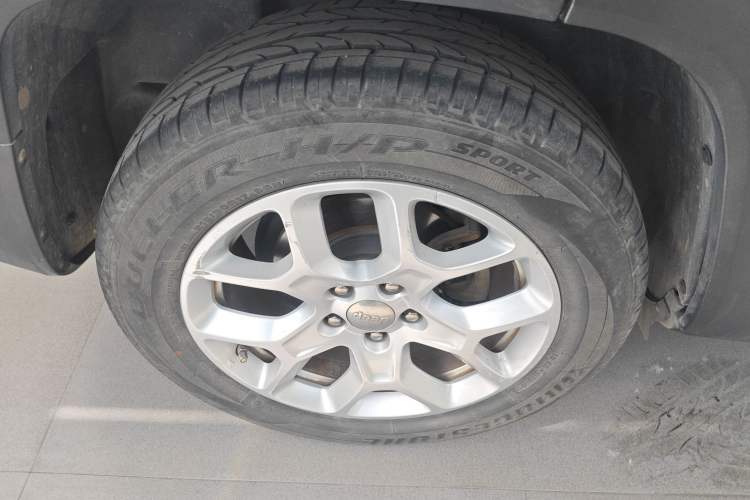 Used Jeep Renegade 2016 1.4T Automatic High-Energy Version
