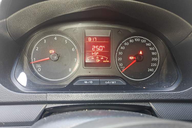 Used Volkswagen Jetta 2017 1.5L Manual Fashion Edition
