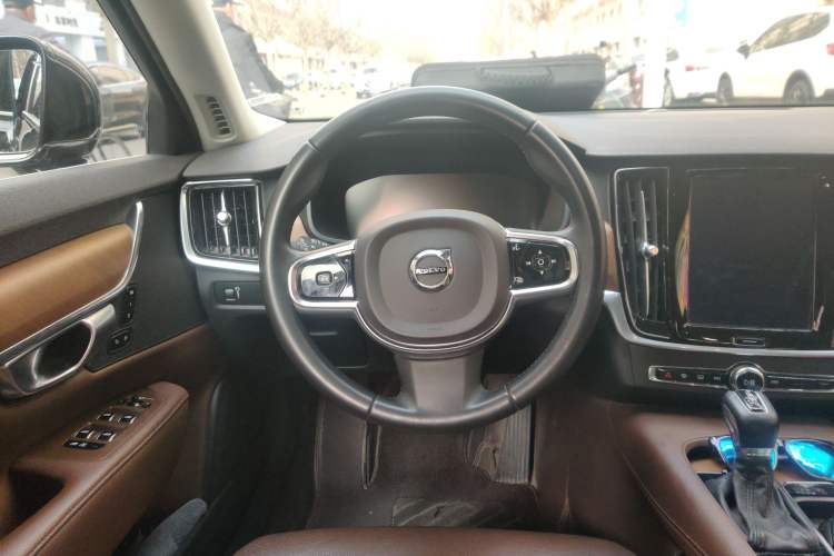 Used Volvo S90 2020 T5 Zhiyi Luxury Edition
