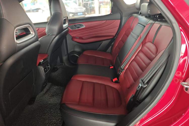 Used MG HS 2019 30T Automatic 2WD Trophy Enhanced Version China VI Standard Left Rear Seat