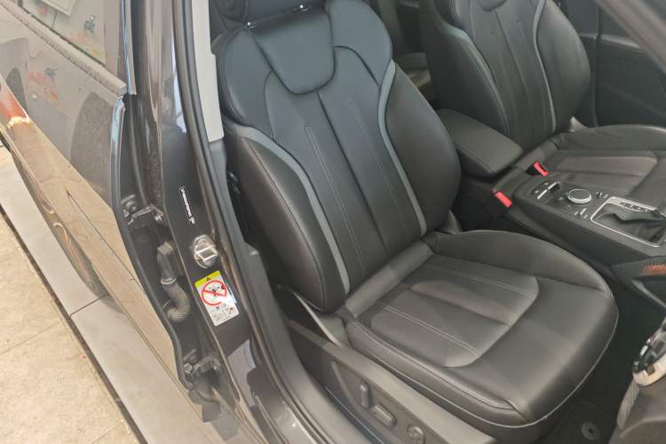 Used Audi Q2L 2024 35TFSI Fashionable and Dynamic Edition
