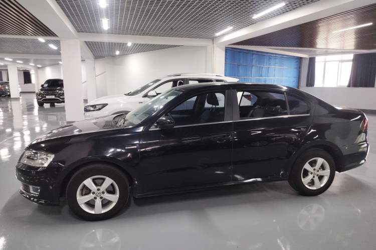 Used Volkswagen Lavida 2014 1.4 TSI DSG BlueMotion Technology Version
