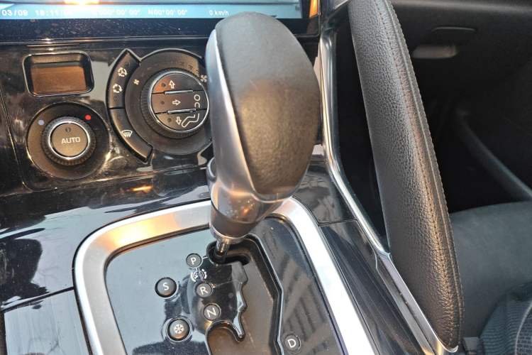 Used Peugeot 3008 2013 1.6THP Automatic Trend Edition
