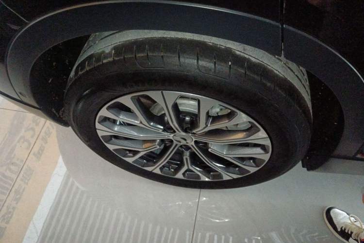 Used Nio ES6 2024 75 kWh Exterior 5