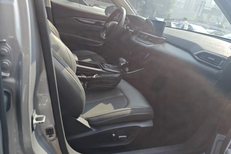 Used Dongfeng Aeolus Yixuan 2020 230T Automatic Cool Edition
