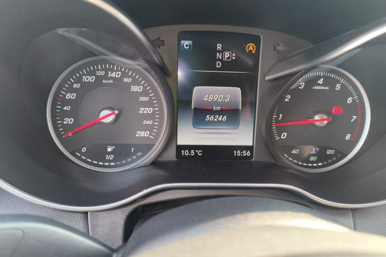 Used Mercedes-Benz C-Class 2015 Facelift C 200 L
