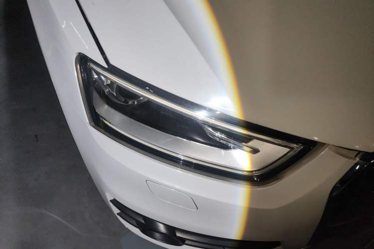 Used Audi Q3 2015 35 TFSI quattro Technology Edition Right Front Headlight