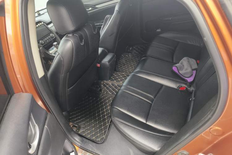 Used Honda Civic 2016 180TURBO CVT Comfort Version
