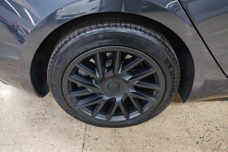 Used Tesla Model 3 2023 Rear-Wheel-Drive Version