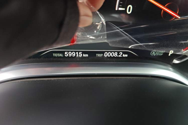 Used BMW 7 Series 2018 730Li Leading Model M Sport Package Odometer Close Up