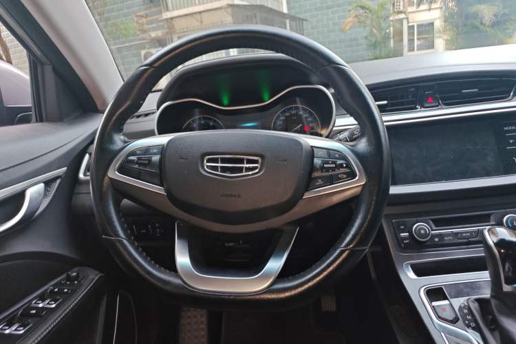 Used Geely Auto Emgrand 2019 Leading Edition 1.5L CVT Luxury Model China VI Standard
