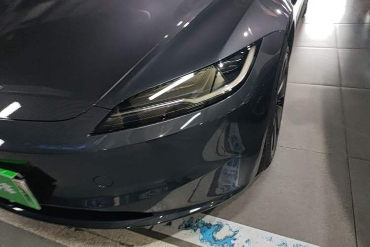 Used Tesla Model 3 2023 Rear-Wheel-Drive Version