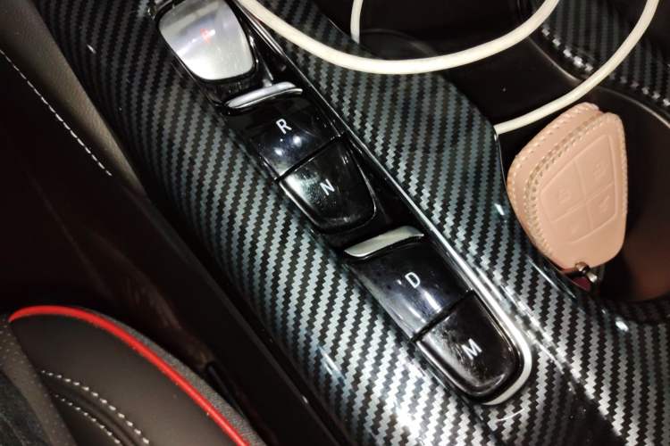 Used Buick Envision 2023 Encore S GS Four-Wheel Drive Sport Model Gear Lever