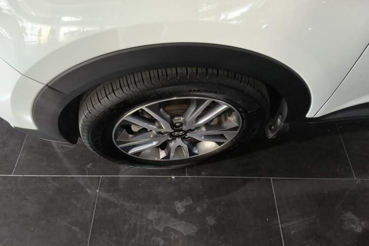 Used Hyundai ix25 2017 1.4T Automatic Smart Version
