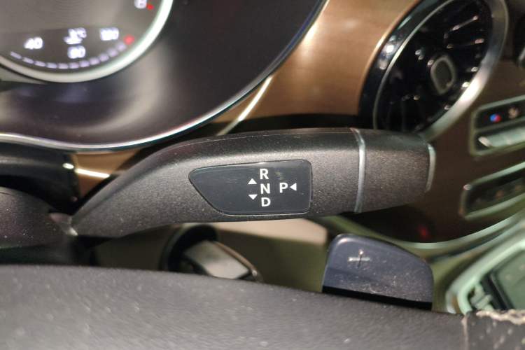 Used Mercedes-Benz V-Class 2020 V 260 L Long-wheelbase Luxury Edition