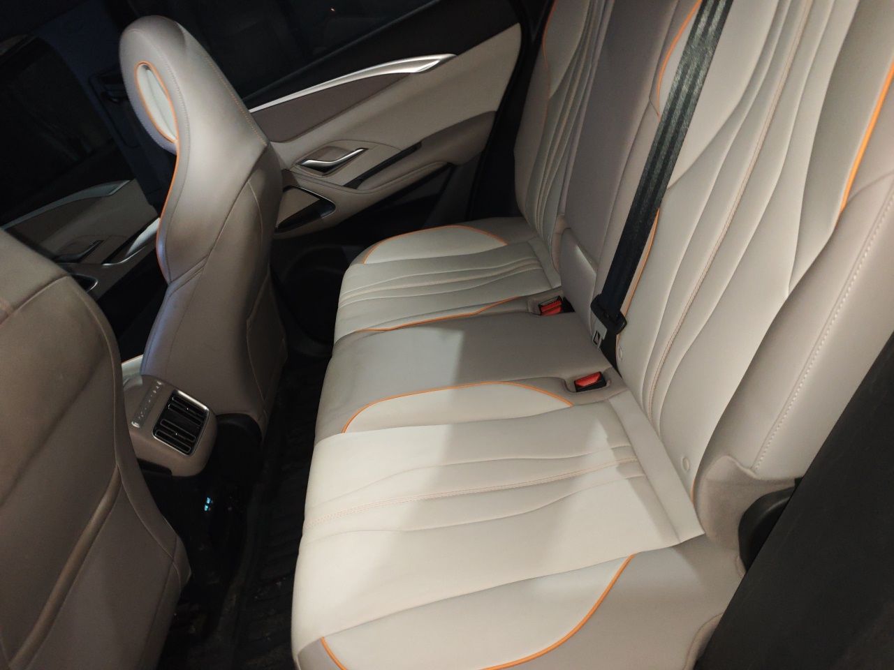 BYD Song Pro New Energy 2024 HONOR Edition DM-i 71KM Navigation Model — снимка 14