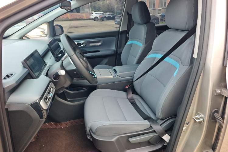 Used AION Y 2023 Plus 510 Enjoy Edition