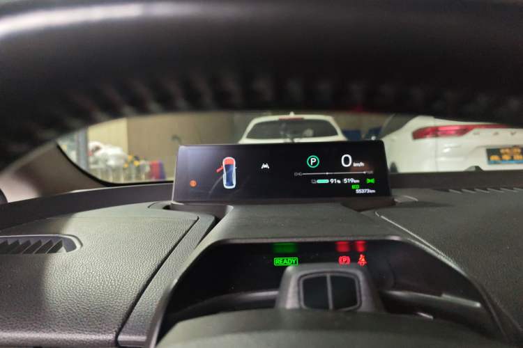 Used Toyota bZ3 2023 616 km Long-Range Premium
