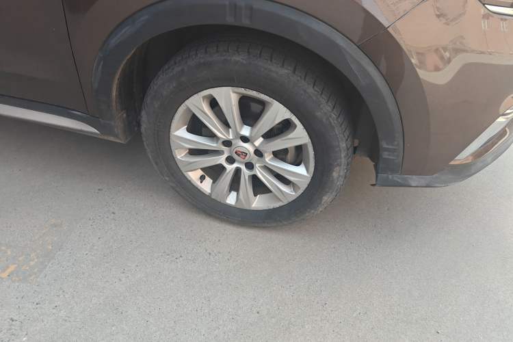 Used Roewe RX5 2018 20T Two-Wheel Drive Manual Flagship Edition Right Front Wheel Hub