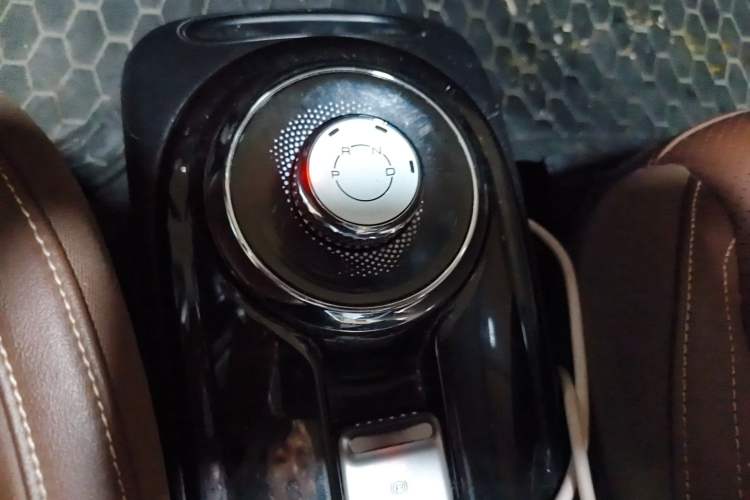 Used Wuling Bingo 2023 333 km Enjoyment Version Gear Lever