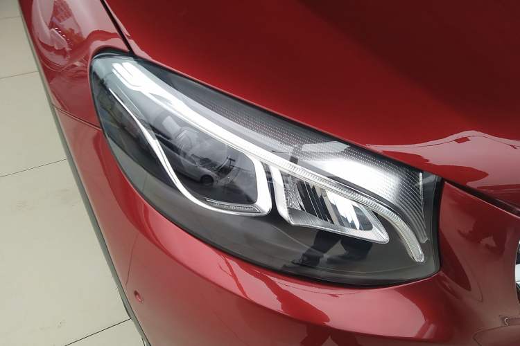 Used Mercedes-Benz GLC 2016 GLC 260 4MATIC Dynamic Edition Right Front Headlight