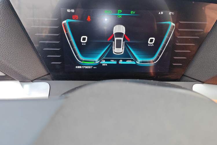 Used BYD Song Pro New Energy 2019 DM 1.5T Four-Wheel Drive Performance Edition Deluxe Model
