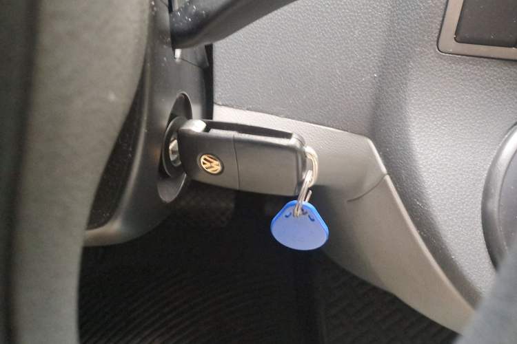 Used Volkswagen Caravelle 2014 2.0 TSI Four-Wheel Drive Comfort Edition
