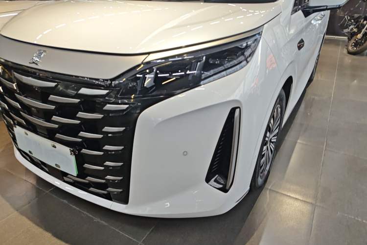 Used BYD Xia 2025 DM-i 1.5T 180km Beyond Edition