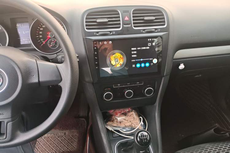 Used Volkswagen Golf 2012 1.6 Manual Fashion Edition
