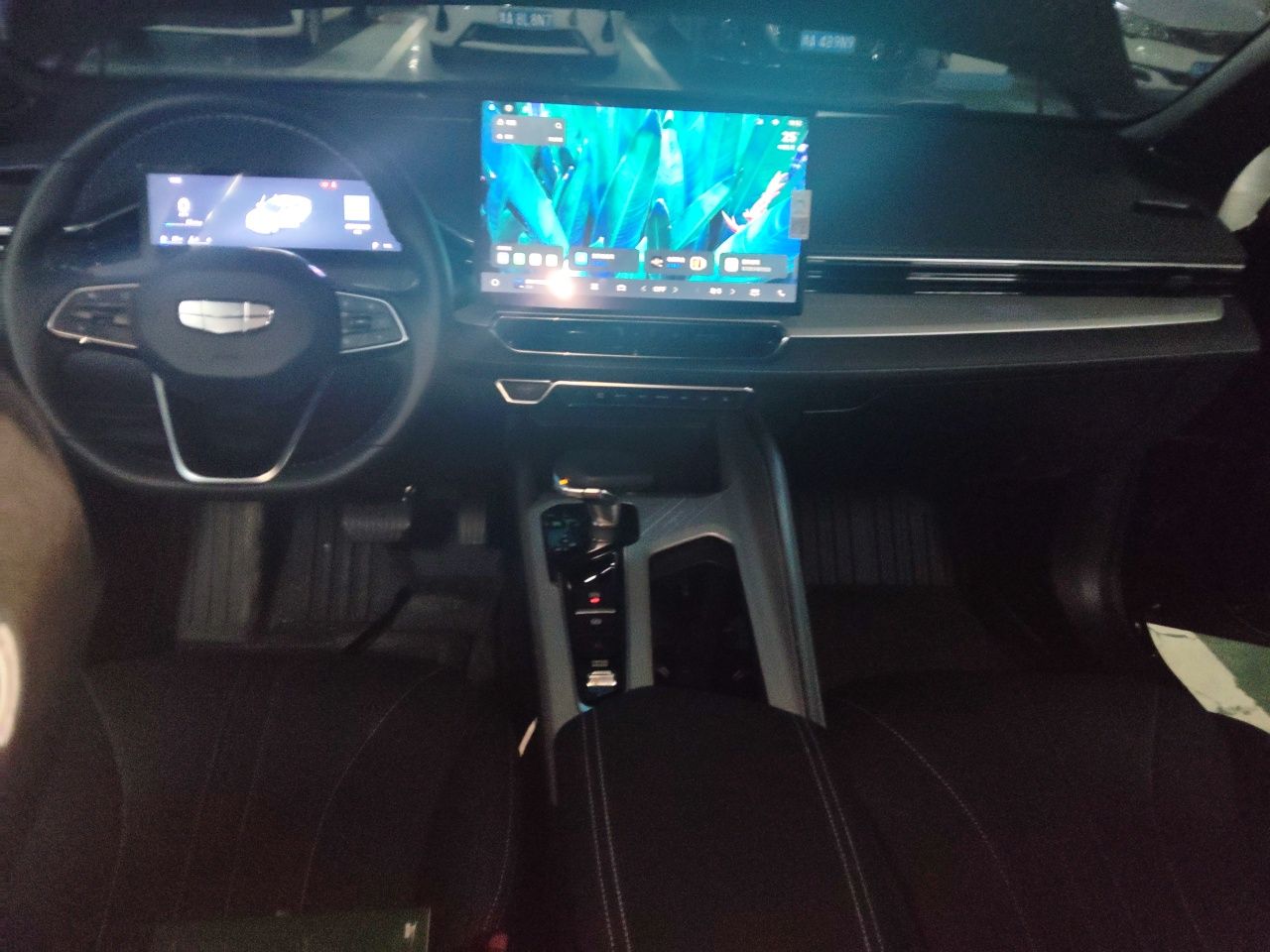 Geely Auto Preface 2025 Dongfang Yao 1.5TD Kunlun Edition — снимка 18