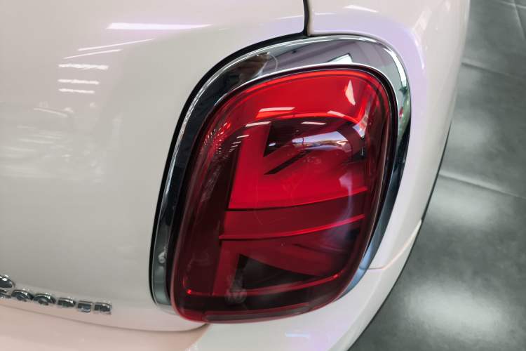 Used MINI MINI 2019 1.5T COOPER CABRIO Artist
