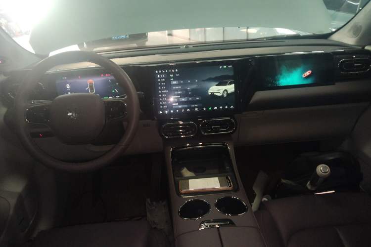 Used Leapmotor C11 2023 Range-Extended 285 Smart Enjoyment Edition
