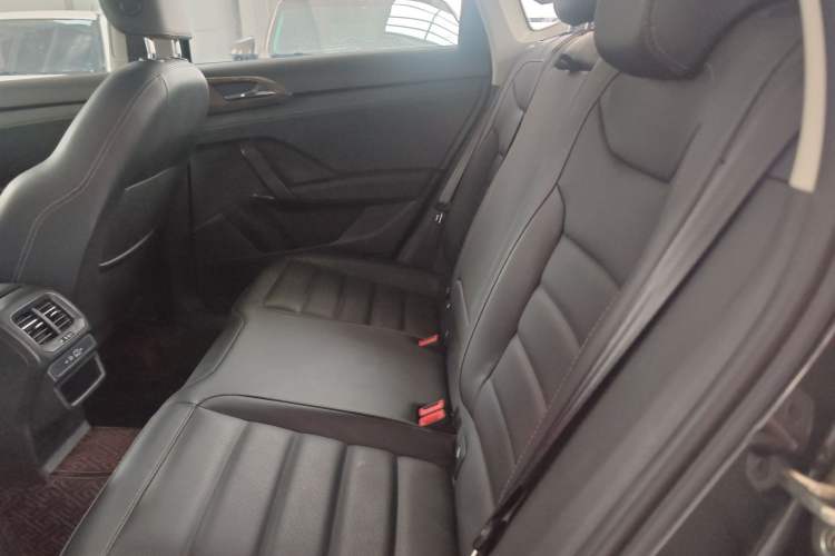 Used Volkswagen Tharu 2021 280TSI Two-Wheel-Drive Luxury Plus Edition Left Rear Seat